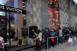 赚钱项目：公开一个收费2万元的天价项目玩法