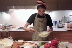 [教人做菜]如何在网上通过教人做菜月入3W+，适合在家做的副业项目